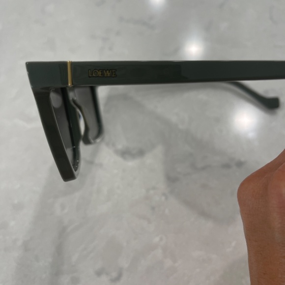 Loewe sunglasses - Picture 3 of 8